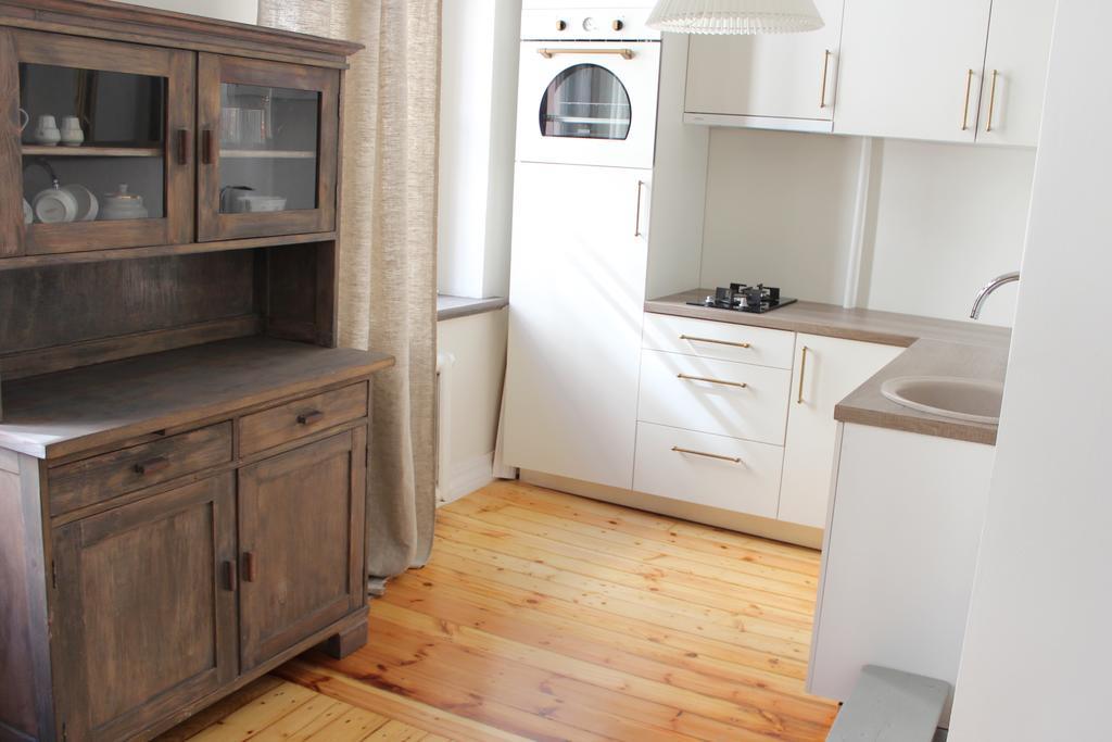 2 Room Apartment In Embasy Area Riga Eksteriør billede